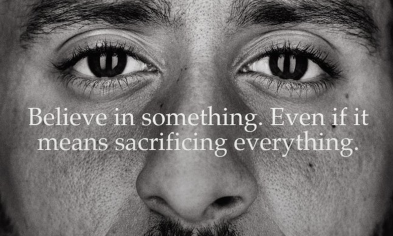 Nike Kaepernick #TakeAKnee